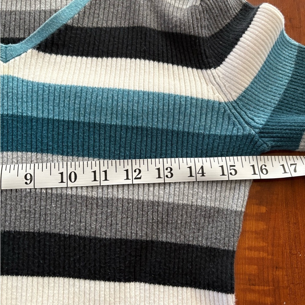 Croft and borrow blue 90s retro 2000s stripe v neck long sleeve sweater small - Picture 12 of 13
